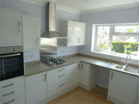 Cooper Dean Drive, Bournemouth - Photo 3