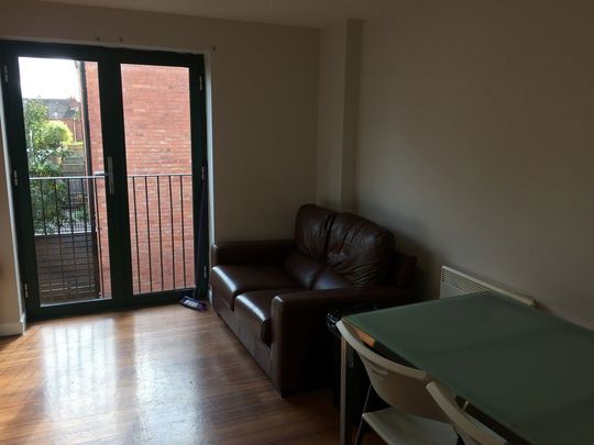 Hand In Heart Apartment 3, 120 Far Gosford Street, Coventry - Photo 1