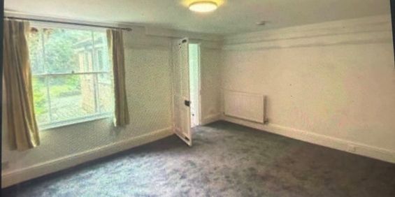 4 Bed Terraced House, Harborne Park Road, B17 - Photo 3
