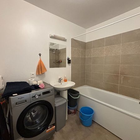 Location Appartement 3 pièces 57m² - Photo 4