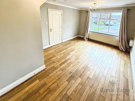 3 bedroom detached house to rent - Photo 4