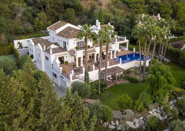 6 bedroom luxury Villa for rent in Marbella, Spain