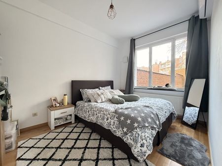 Rez-de-chaussée - à louer - Foto 4