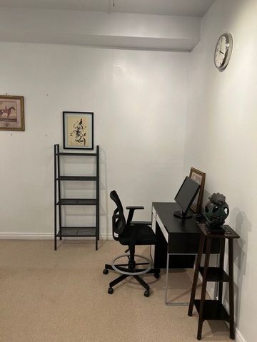 For Lease - 208 Carlton Street Unit# Main, Toronto, Ontario - Photo 3