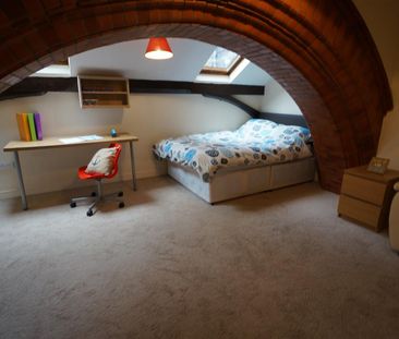 Flat 20 Tabernacle Chapel Garth Road - Photo 3
