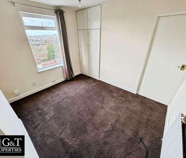 Gorsty Hill Road, Rowley Regis, B65 - Photo 2