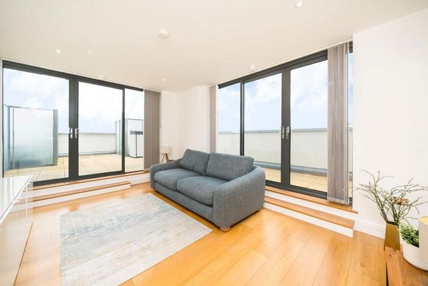 2 bedroom flat to rent - Photo 1