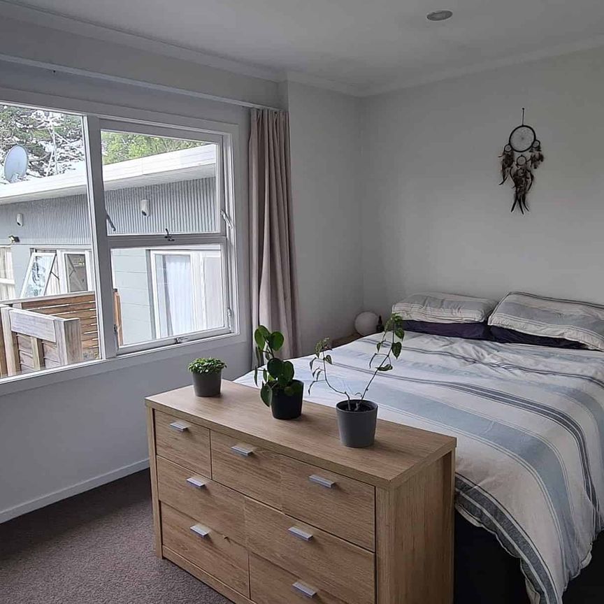 Two rooms townhouse in Blockhouse Bay for rent - Photo 1