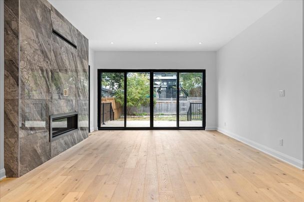 For Lease - 515 ROOSEVELT Avenue, Carlingwood - Westboro and Area, Ontario - Photo 1