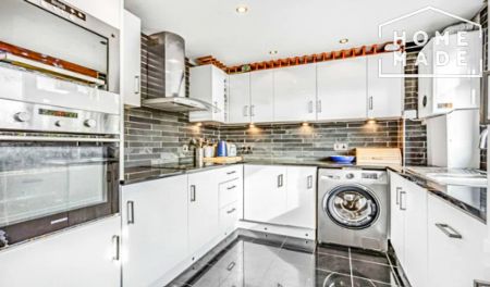 Lockyer House, SW15 - Photo 4