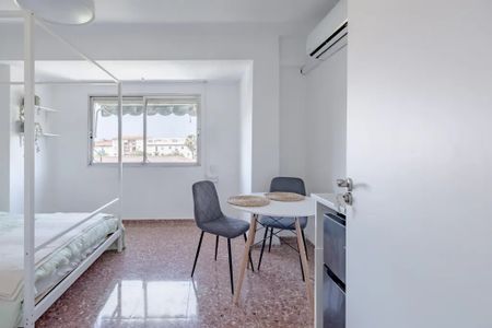 Carrer Dissabte, Aldaia, Valencian Community 46960 - Photo 5