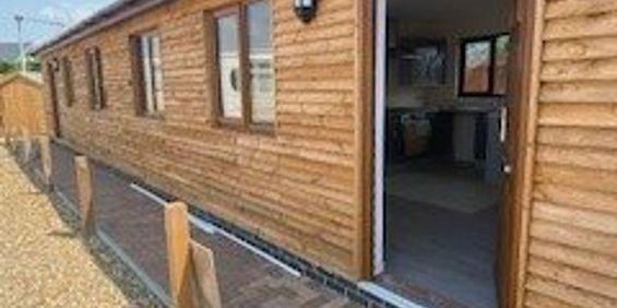 2 bedroom bungalow to rent - Photo 3