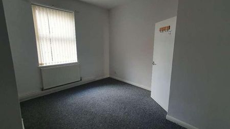 Flat A, Sandringham Street, Hull, HU3 - Photo 3