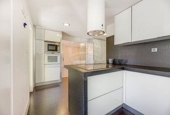 Apartamento T4 em Lisboa