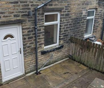 Victoria Road, Haworth, BD22 - Photo 1