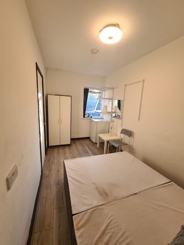 Room in a Shared Flat, Harborne Lane, B17 - Photo 2