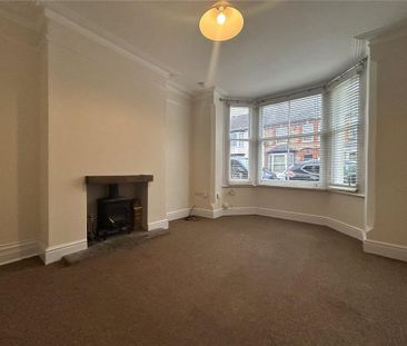 4 bedroom terraced house to rent - Photo 1