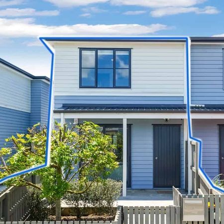 Modern Three-Bedroom Home near Awakeri Reserve - Photo 4