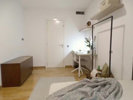 Carrer de Lincoln, Barcelona, Catalonia 08006 - Photo 4