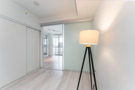 For Lease - 290 Adelaide Street Unit# 1201, Toronto, Ontario - Photo 4