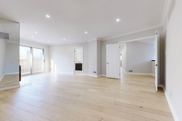 For Lease - 8 Elliotwood Court, Toronto, Ontario - Photo 1