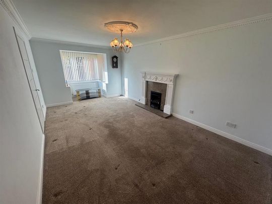 4 bedroom detached house to rent - Photo 1
