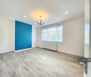 3 bedroom maisonette to rent - Photo 1