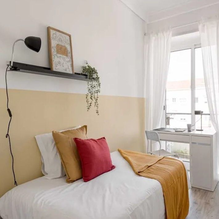 Avenida da Igreja, Lisbon, Lisbon 1700-236 - Photo 1