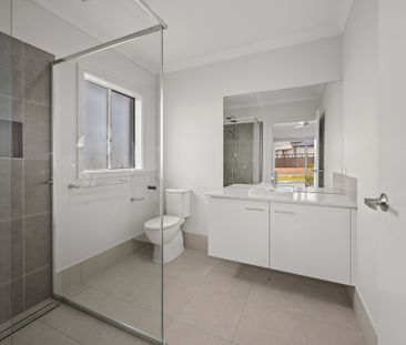 26 Alpine Cct, Redbank Plains QLD 4301 - House For Rent | Domain - Photo 1