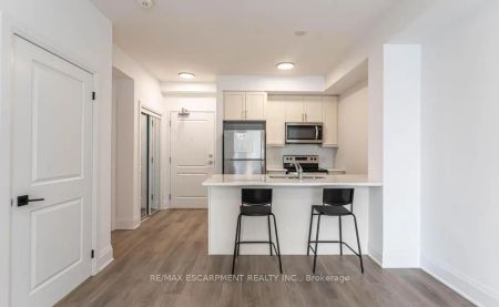 450 Dundas Street #327 - Photo 4