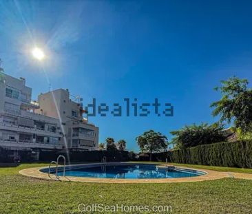 Alquiler de piso en Calle Bahía, 15 - Photo 2