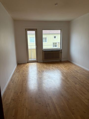 Hemgårdsvägen, Nyköping - Photo 2