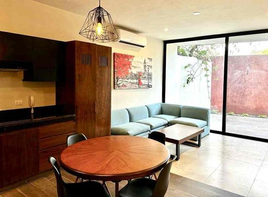 Departamento amueblado, en PB, de 2 recámaras, en condominio. - Photo 1