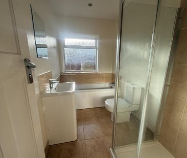 3 bedroom detached bungalow to rent - Photo 6