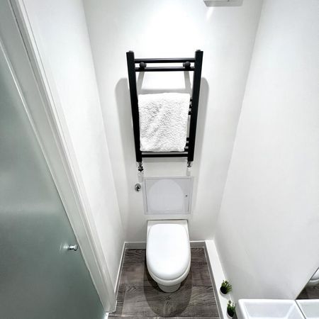 1 bedroom flat to rent - Photo 3