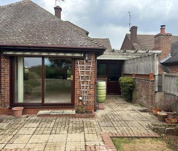 2 bedroom detached bungalow to rent - Photo 4
