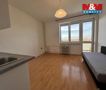 Pronájem bytu 1+kk a garsoniéry 23 m² - Fotografie 1