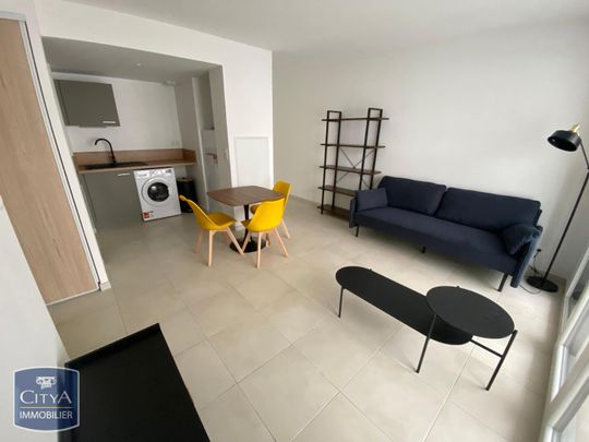 Location Appartement 2 pièces 42m² TOULON 83000 - Photo 1