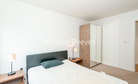 2 Bedroom flat to rent in Beaufort Square, Colindale, NW9 - Photo 2