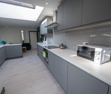 5 bedroom terraced house to rent - Photo 6