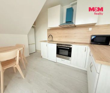 Pronájem bytu 1+kk s obytným podkrovím, Praha 5, ul. Mladých - Photo 3