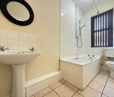 Egerton Road, Wavertree. - Photo 1