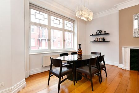 Elegant First-Floor Lateral Apartment in Prestigious Hyde Park Mansions - Photo 4