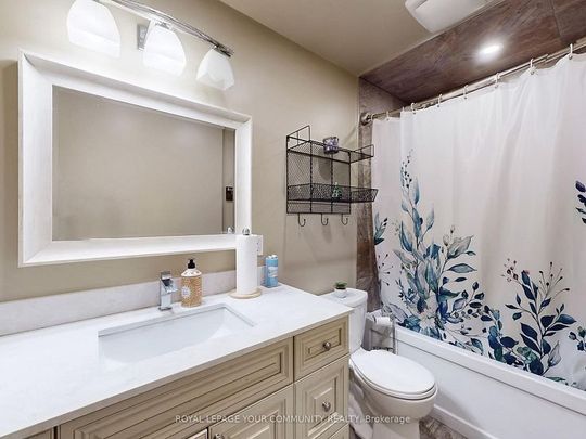 For Lease - 55 Davis Road, Aurora, Ontario - Photo 1