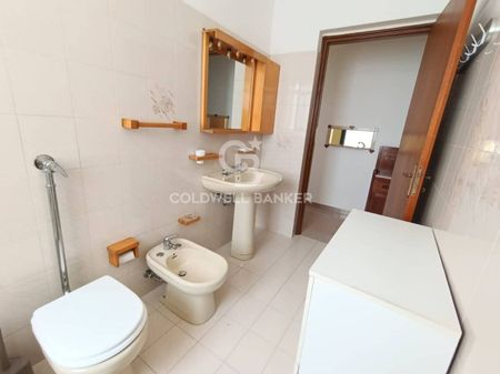 Quadrilocale via Acireale 56, Centro, Ispica - Photo 2