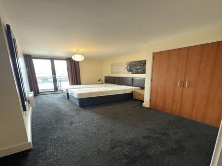 2 bedroom apartment to rent - Photo 3