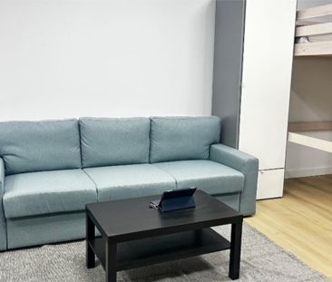 Piso de alquiler en Calle Valportillo Primera, 1, Zona Industrial - Photo 3