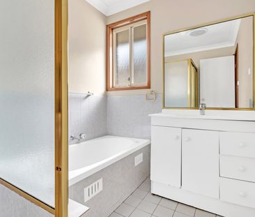 6A Peter Place, Bligh Park NSW 2756 - House For Rent | Domain - Photo 5