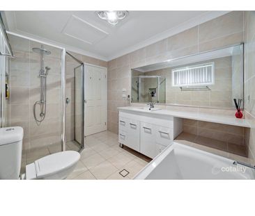 Ingleburn - Photo 6
