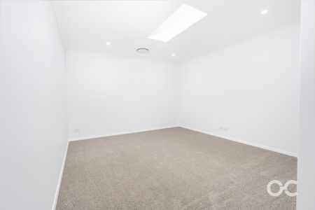 53 Rifle Range Rd, Orange NSW 2800 - House For Rent | Domain - Photo 2